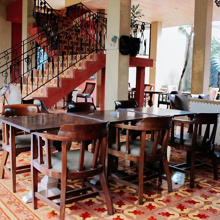 Kayu Arum Resort Salatiga Extérieur photo