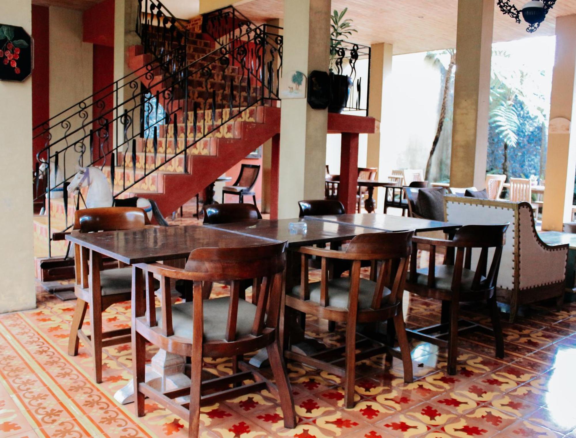 Kayu Arum Resort Salatiga Extérieur photo