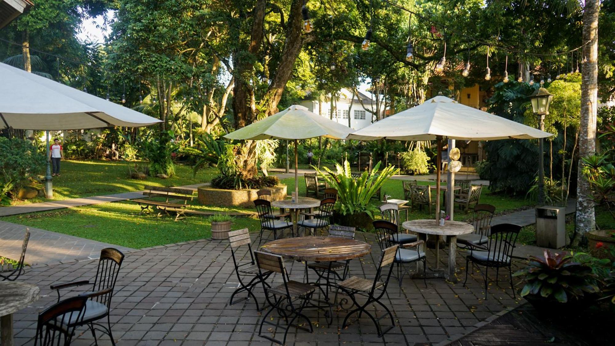 Kayu Arum Resort Salatiga Extérieur photo
