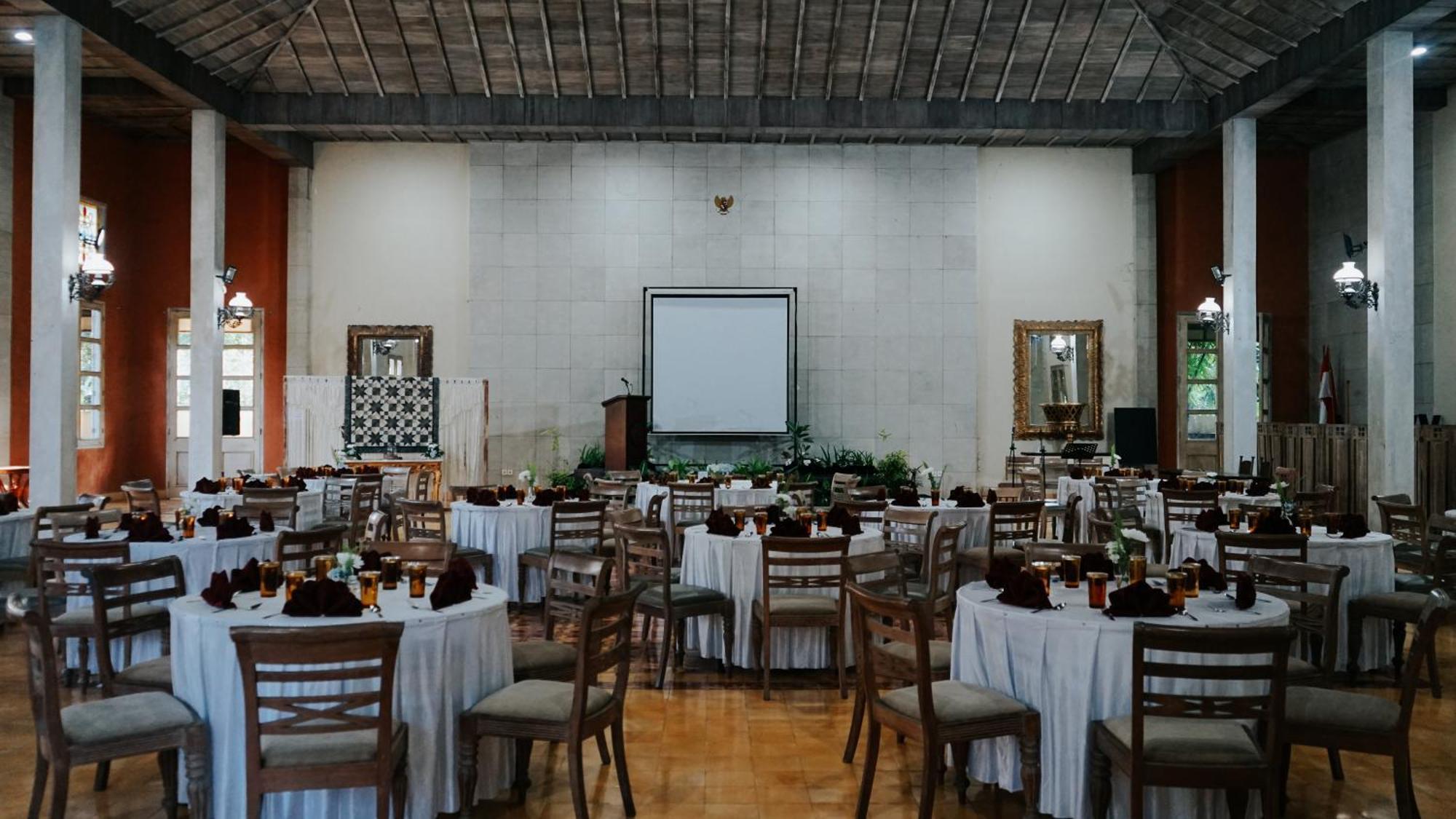 Kayu Arum Resort Salatiga Extérieur photo