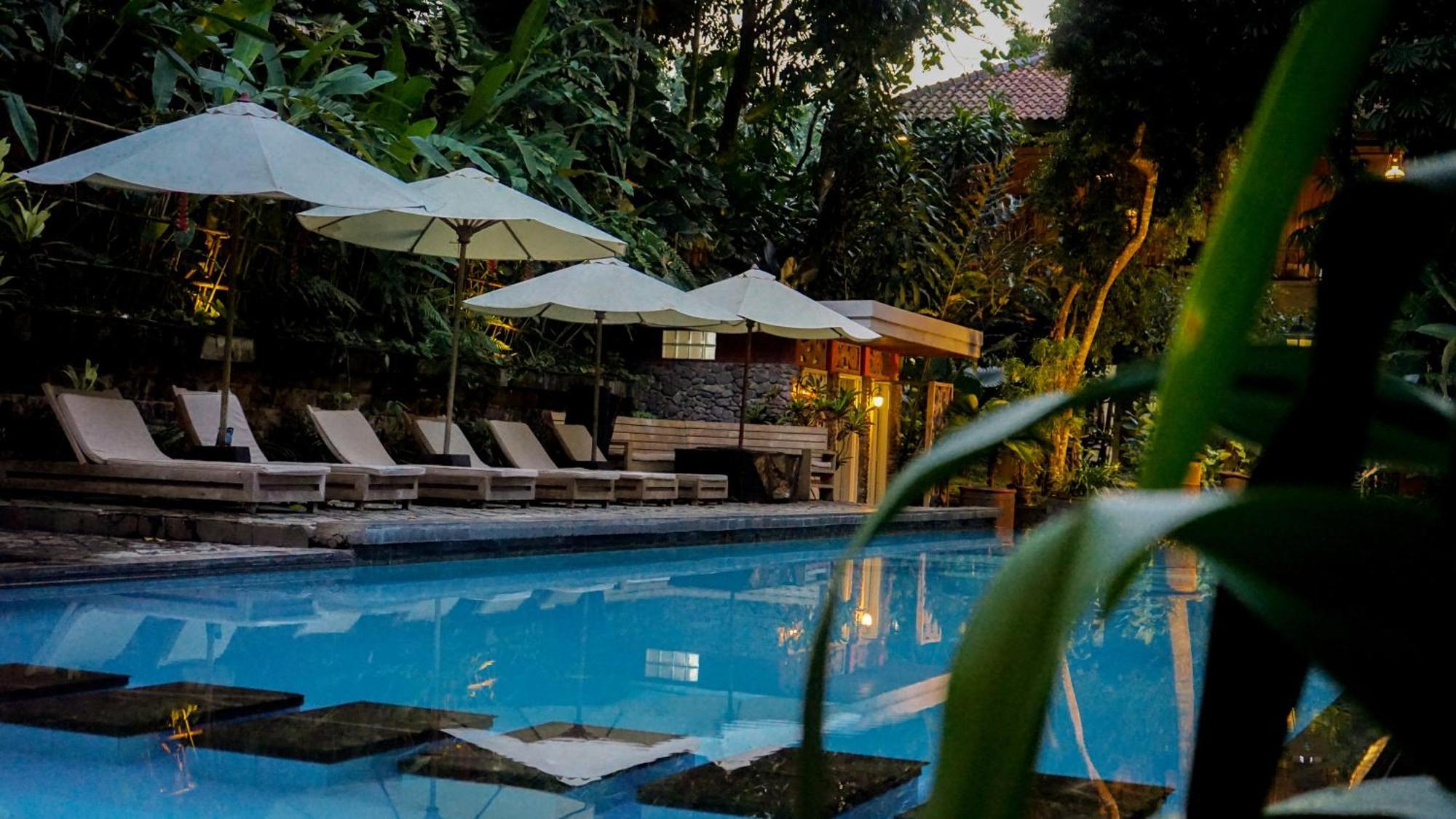 Kayu Arum Resort Salatiga Extérieur photo
