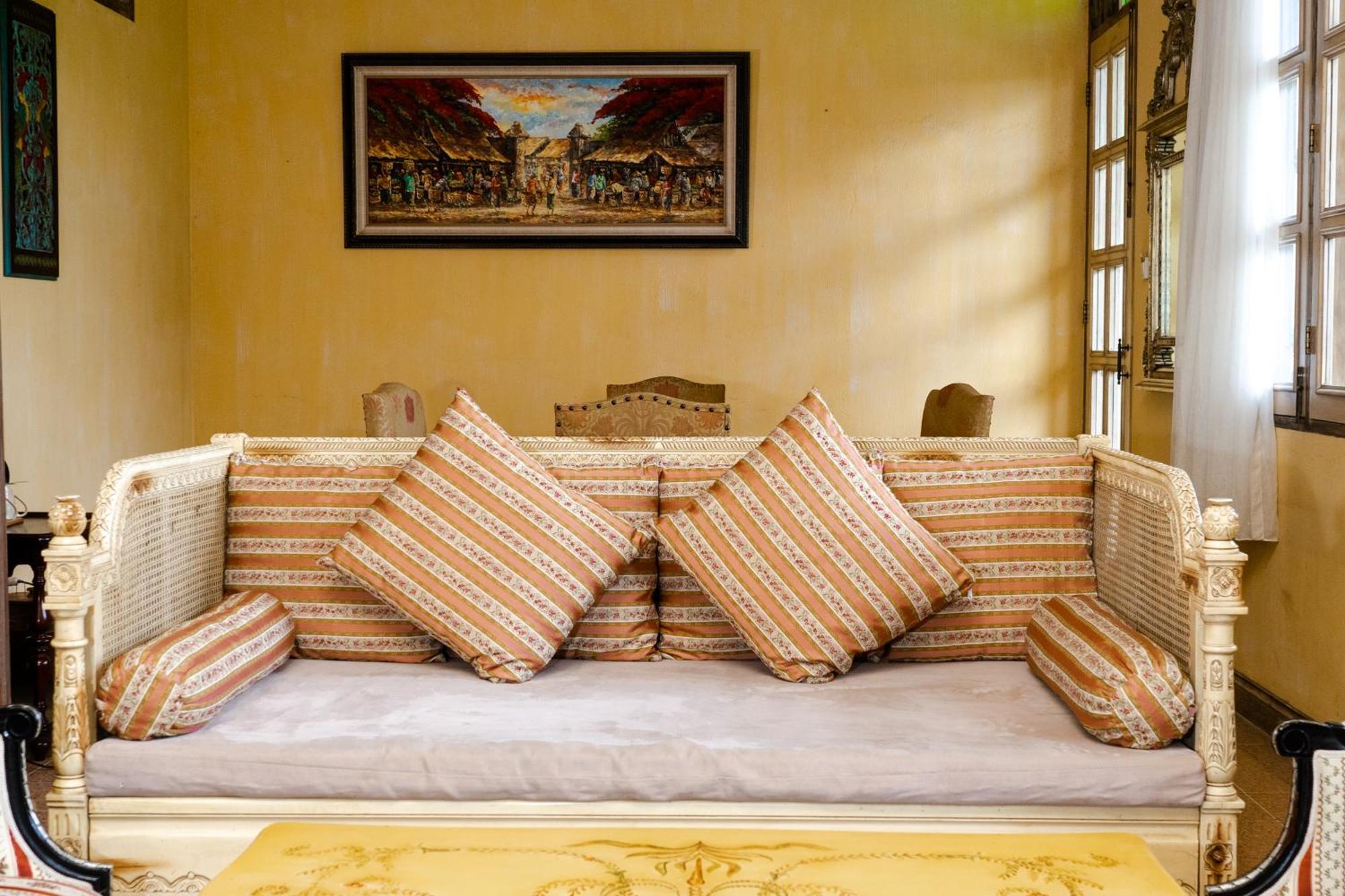 Kayu Arum Resort Salatiga Extérieur photo