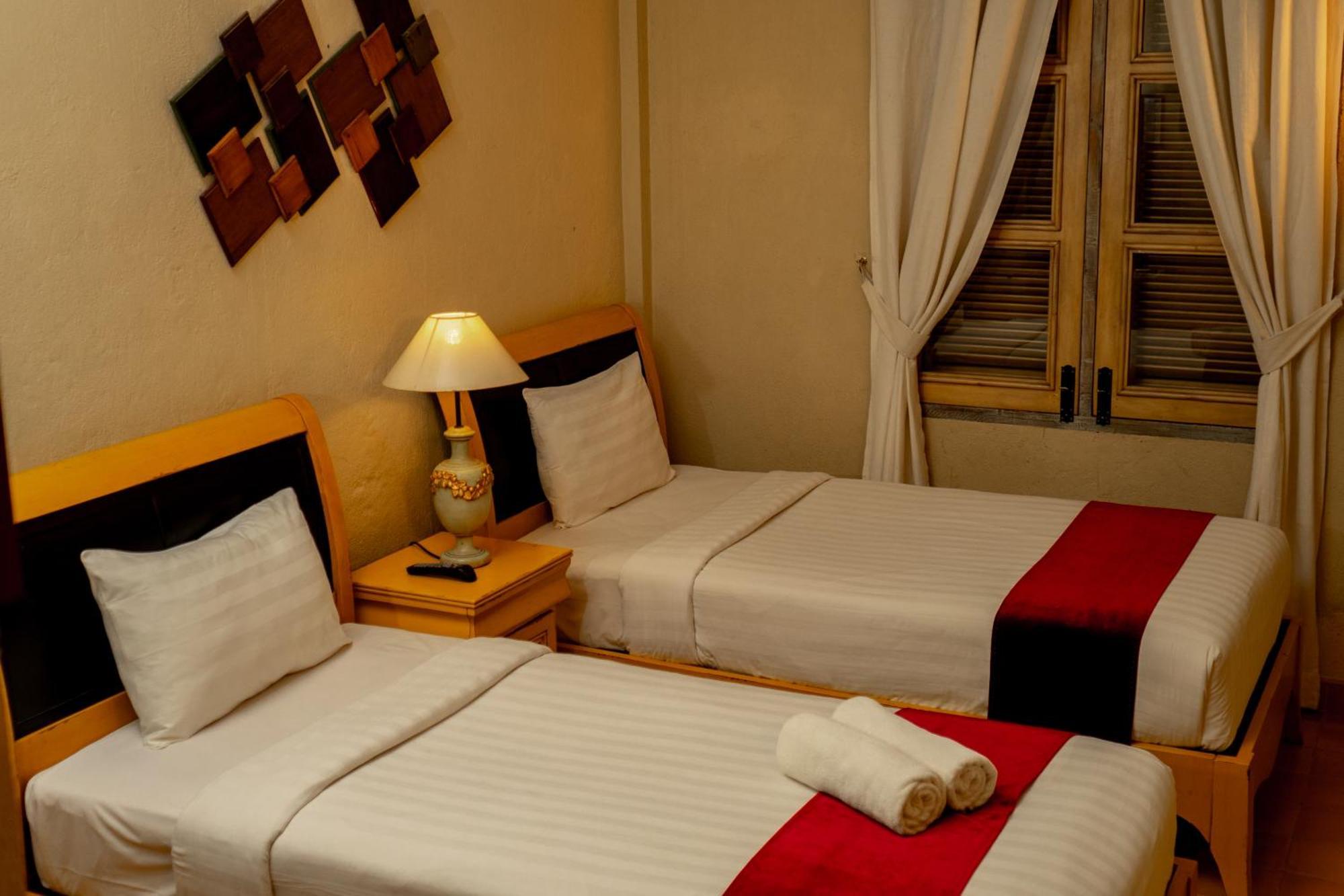 Kayu Arum Resort Salatiga Extérieur photo