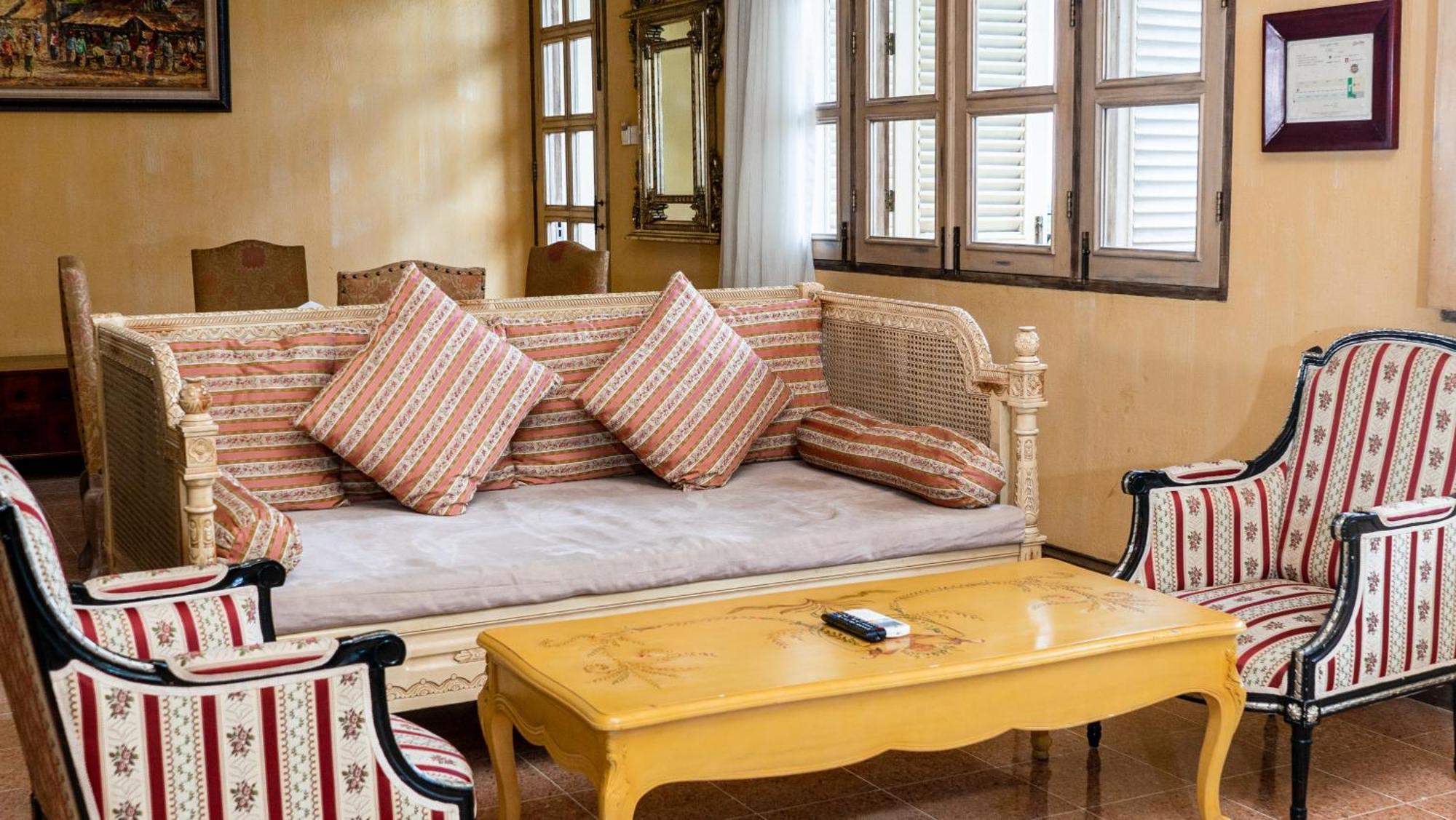 Kayu Arum Resort Salatiga Extérieur photo
