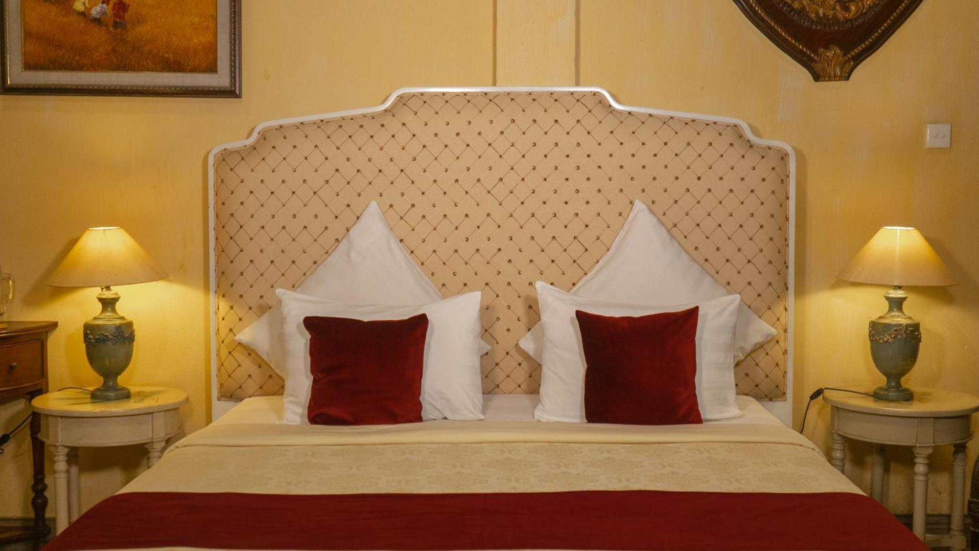 Kayu Arum Resort Salatiga Extérieur photo