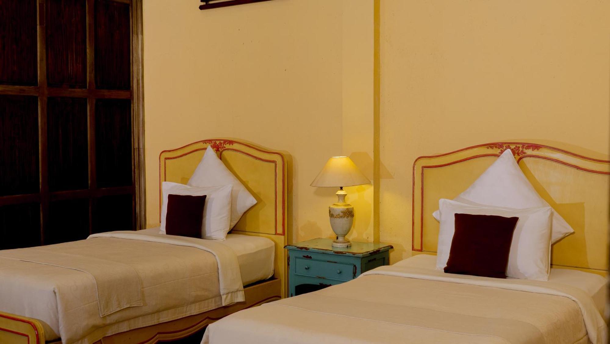 Kayu Arum Resort Salatiga Extérieur photo